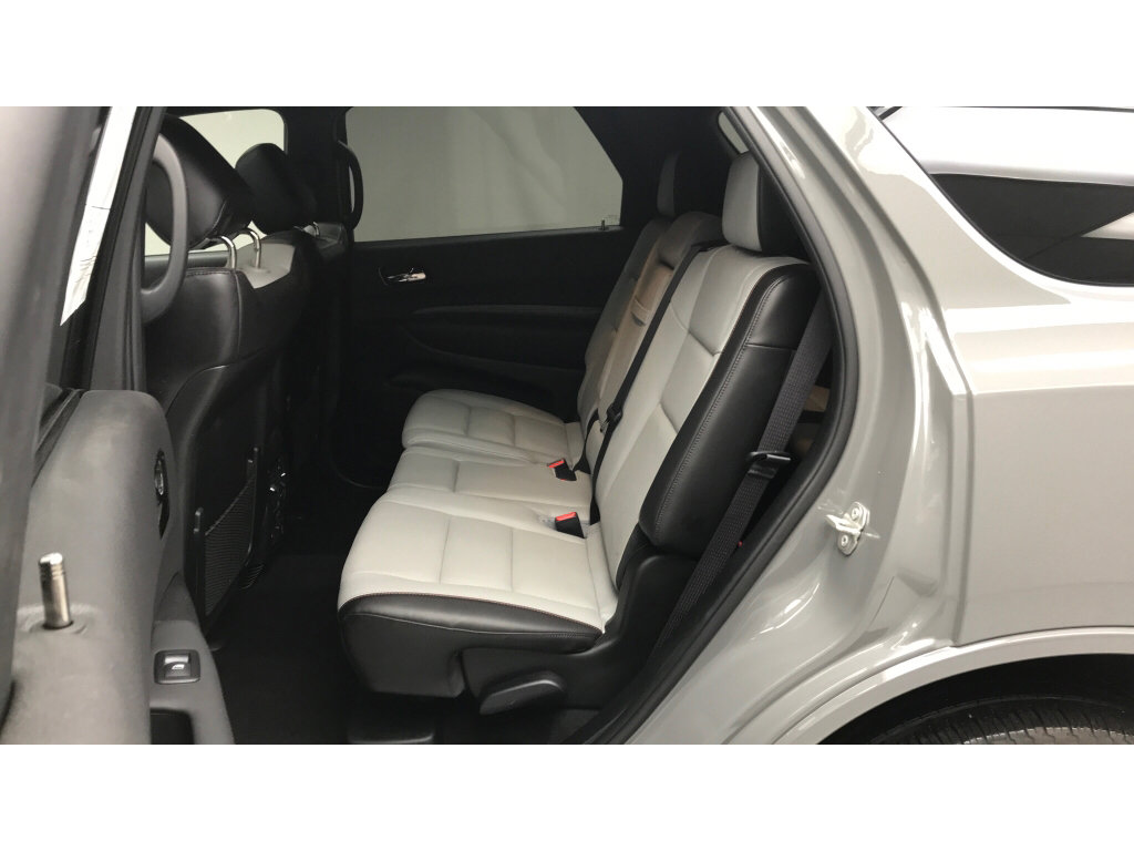 Used 2024 Dodge Durango GT image 18