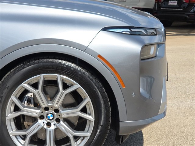 Used 2023 BMW X7 xDrive40i w/ Premium Package image 5