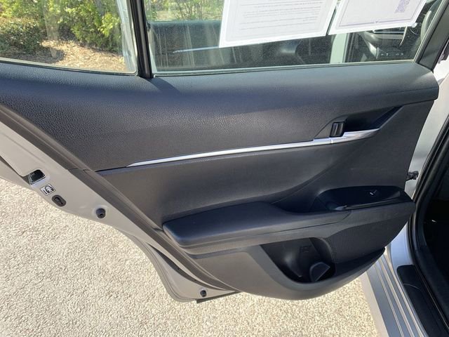 Certified 2018 Toyota Camry LE FWD image 15