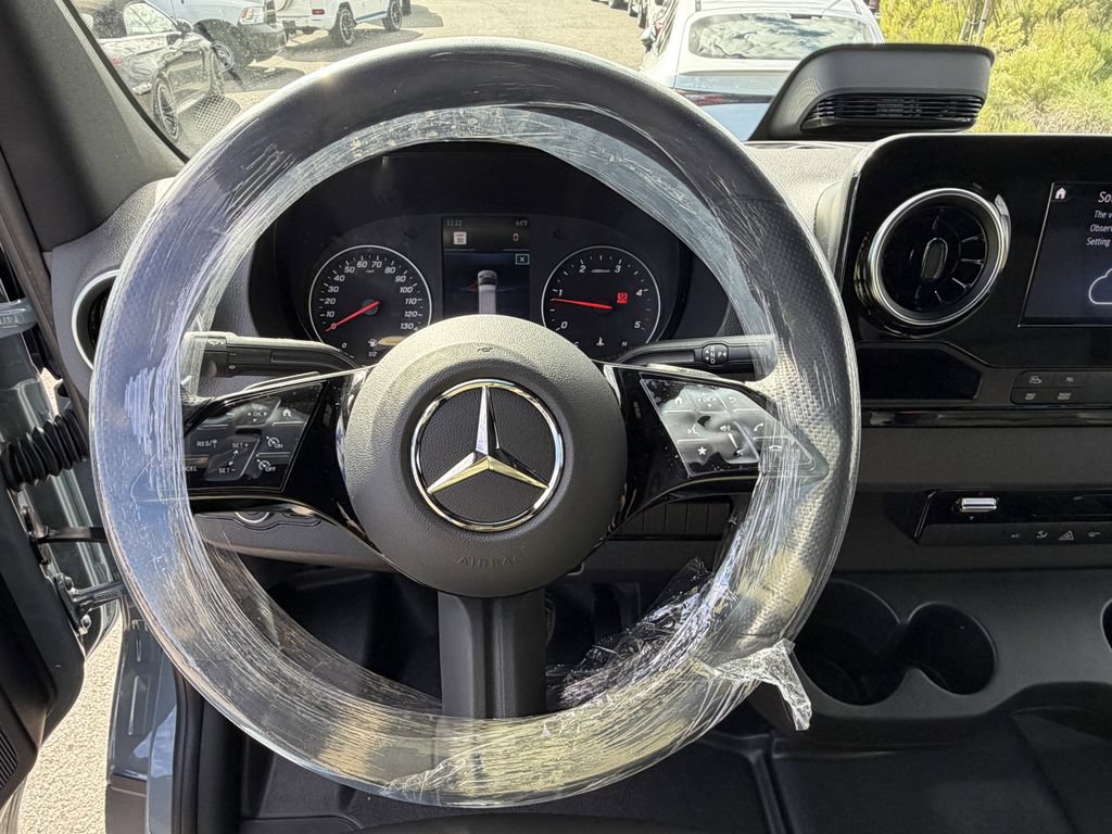 New 2026 Mercedes-Benz Sprinter 2500 image 22