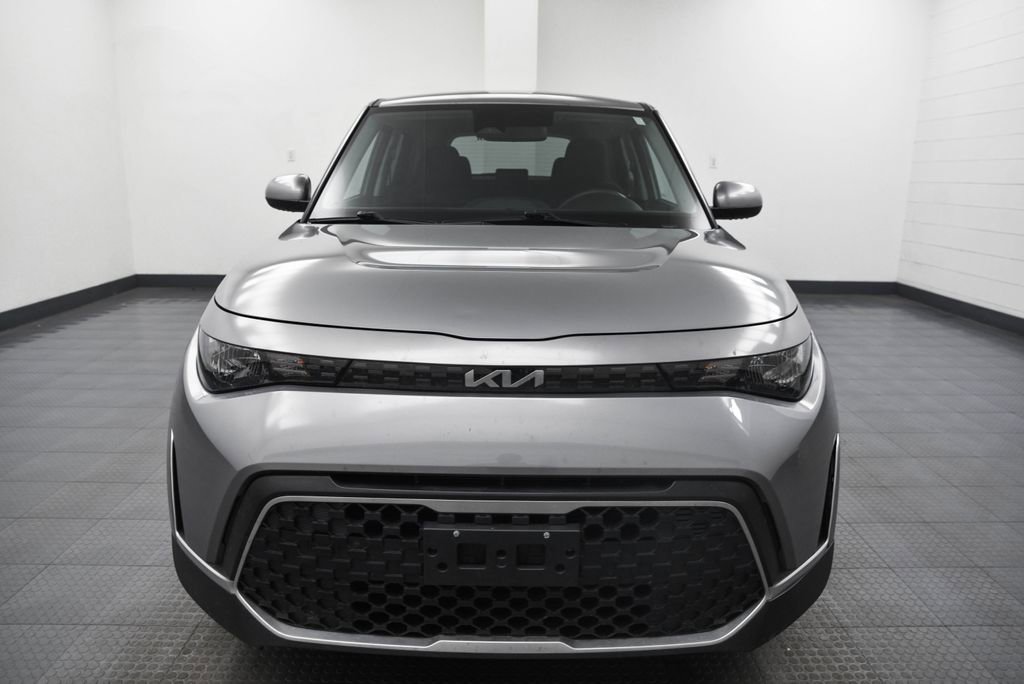 Used 2023 Kia Soul LX w/ Option Group 015 image 2