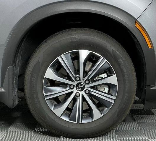 Certified 2026 INFINITI QX60 Pure w/ Cargo Package FWD image 7