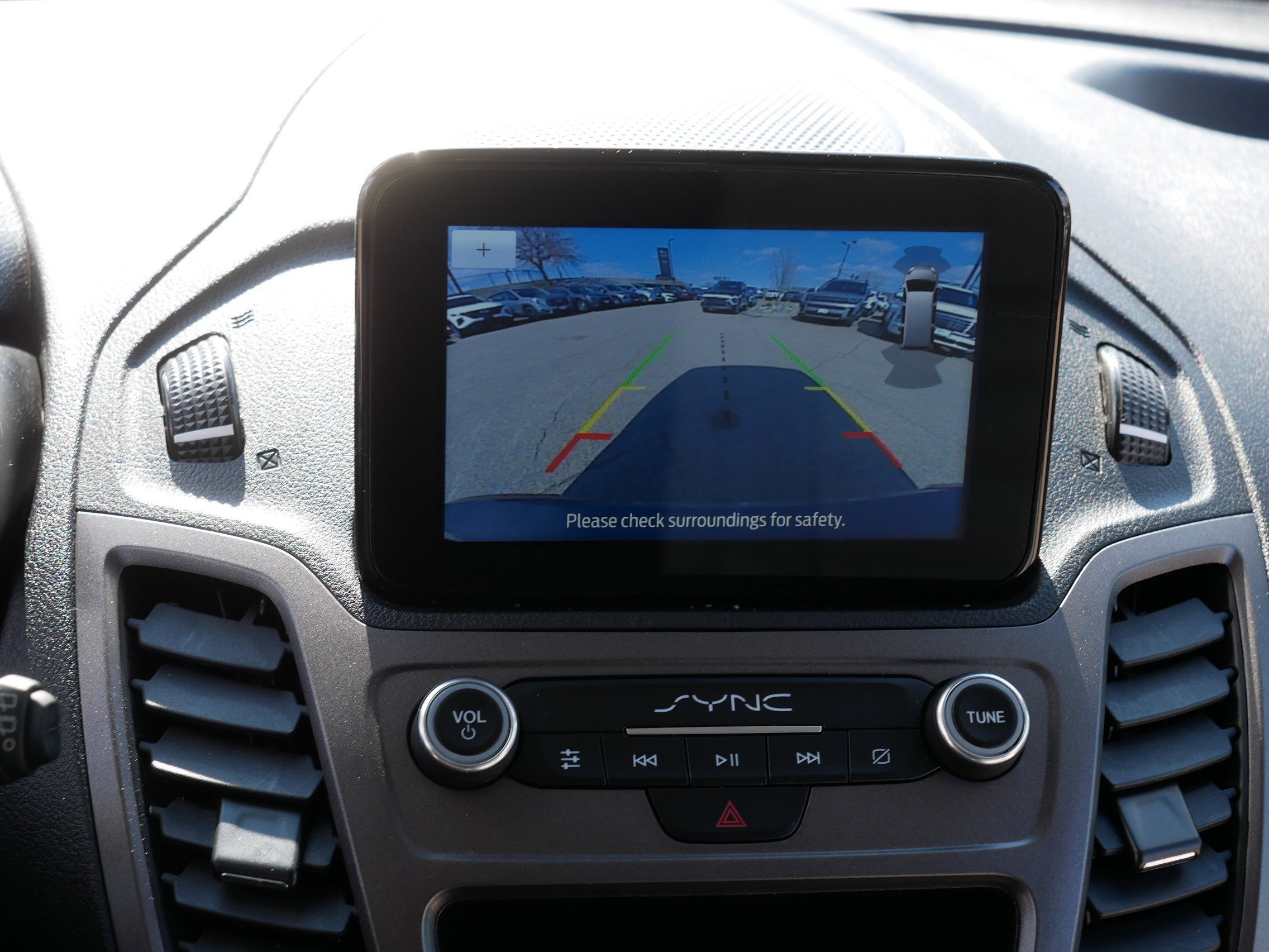 Used 2022 Ford Transit Connect XLT FWD image 28