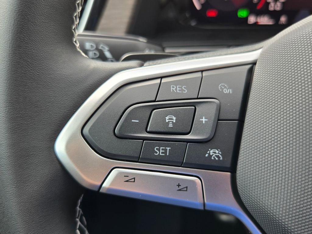 New 2026 Volkswagen Atlas SEL AWD/4WD image 13