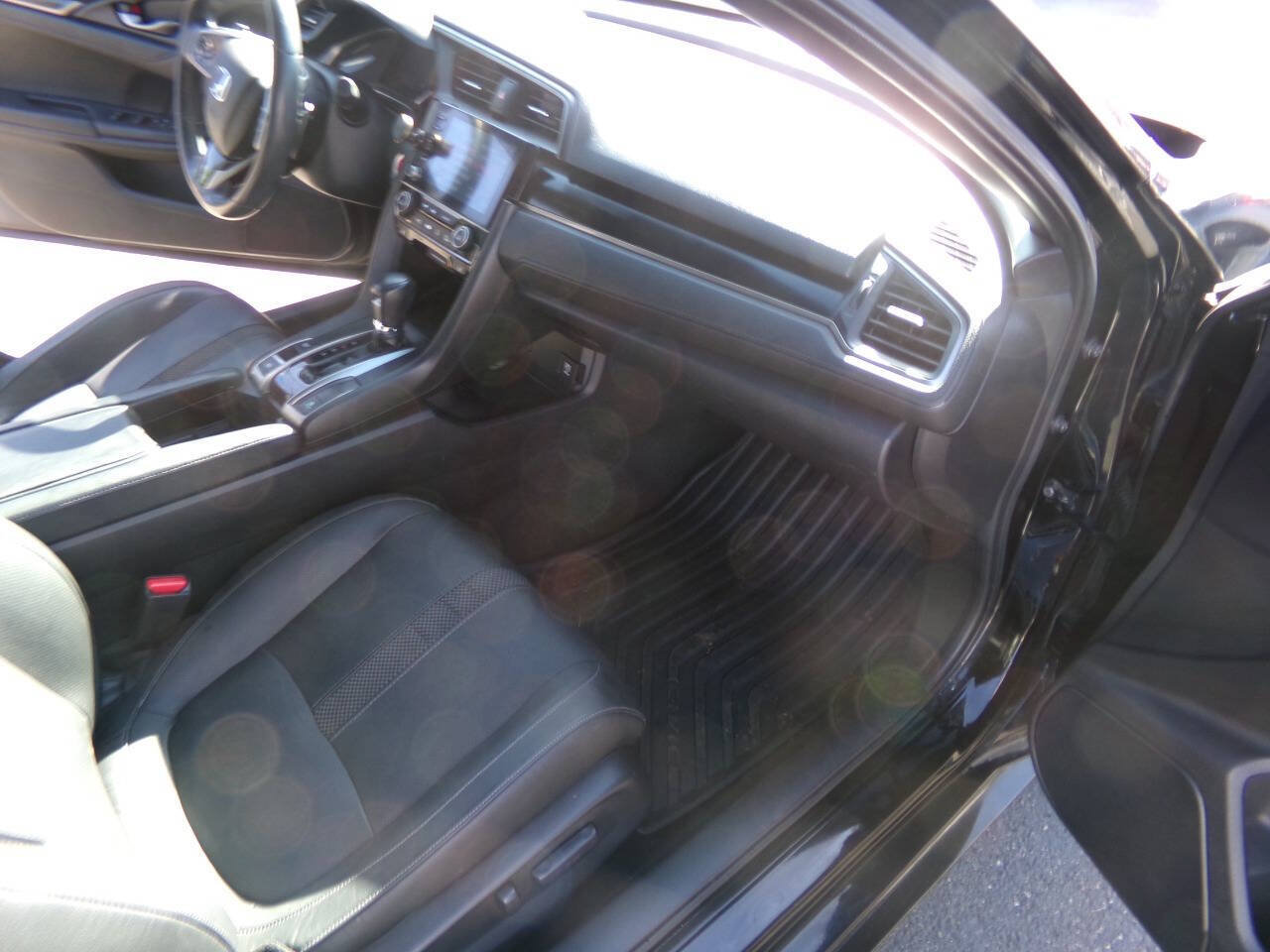 Used 2020 Honda Civic Sport Touring image 12