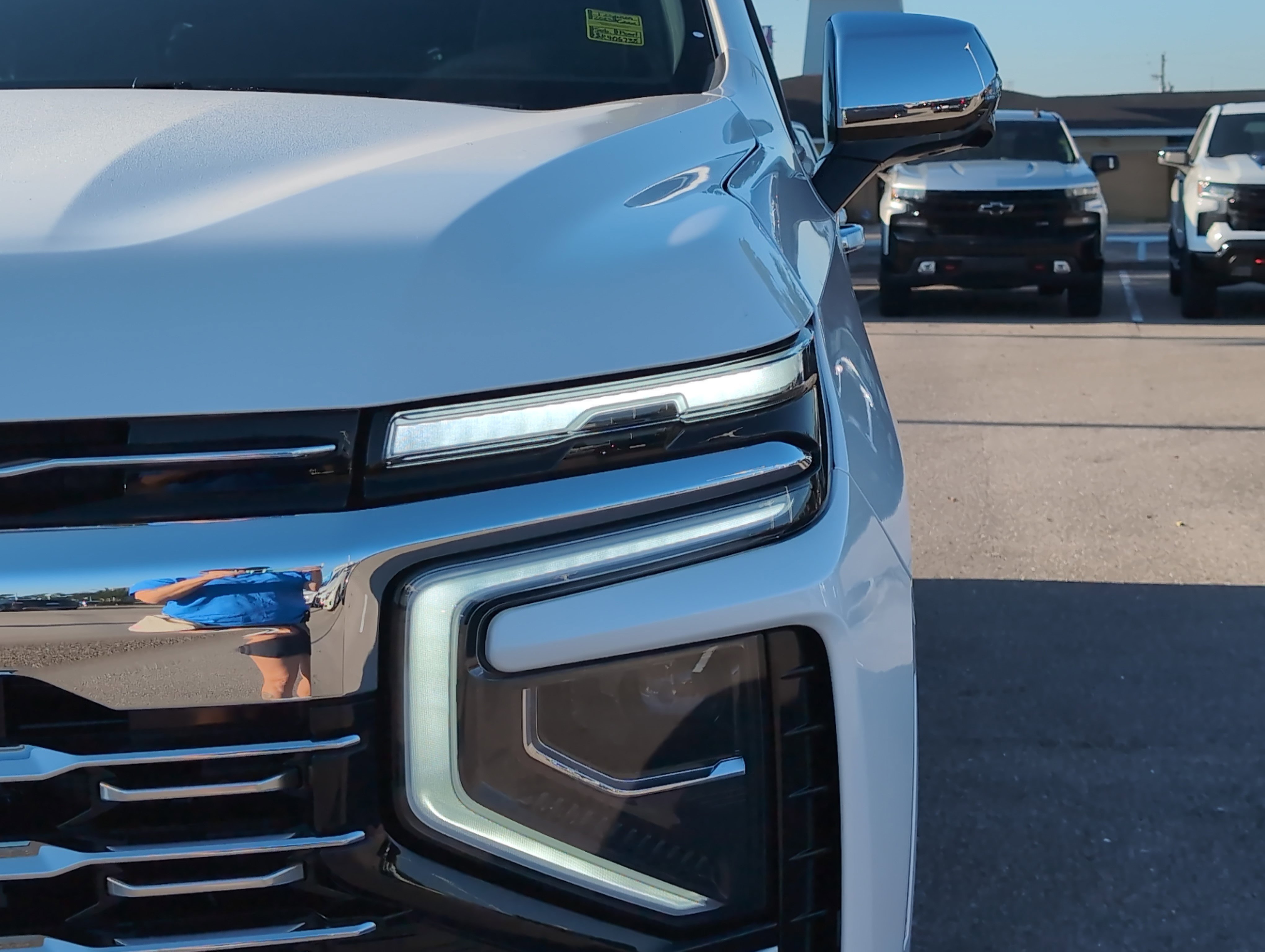 New 2025 Chevrolet Suburban Premier w/ Sun And Tow Package image 37