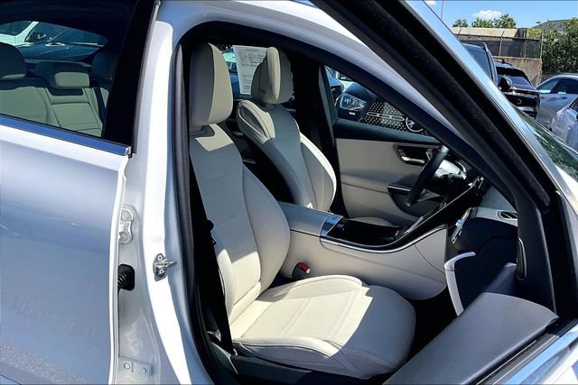 Certified 2023 Mercedes-Benz C 300 4MATIC Sedan w/ Pinnacle Trim Package image 7