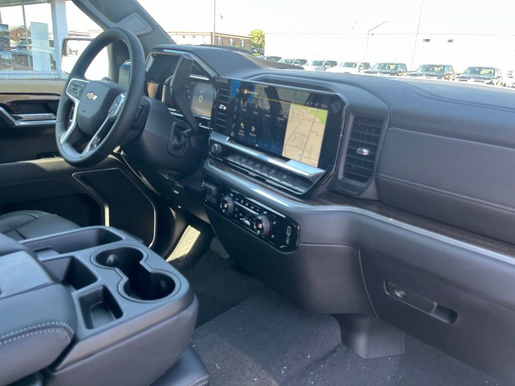 New 2026 Chevrolet Silverado 1500 LT w/ All Star Edition Plus AWD/4WD image 30