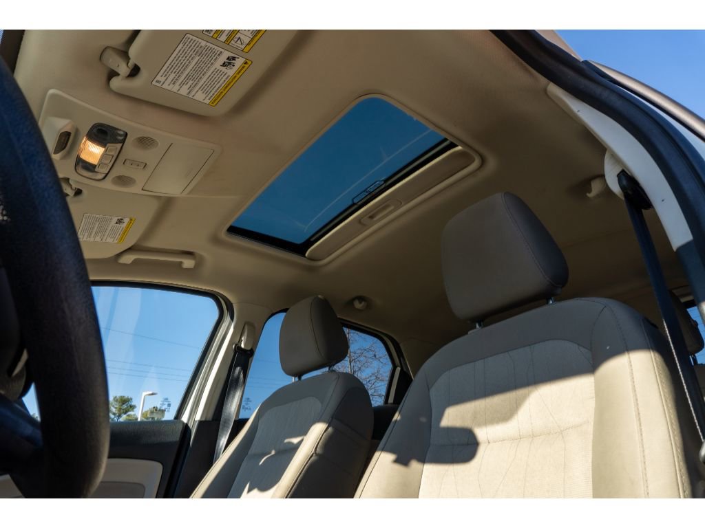 Used 2021 Ford EcoSport SE w/ SE Convenience Package image 18