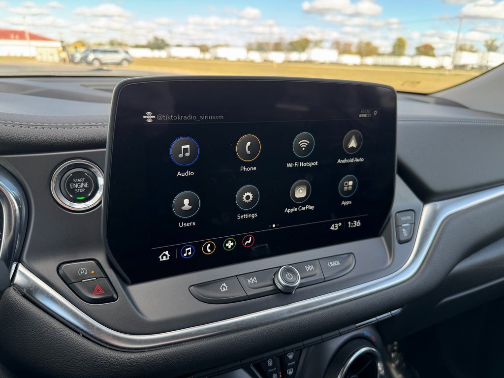 Used 2024 Chevrolet Blazer LT image 17