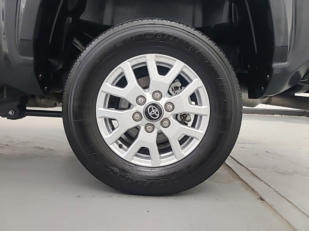 Used 2024 Toyota Tacoma SR5 RWD image 11