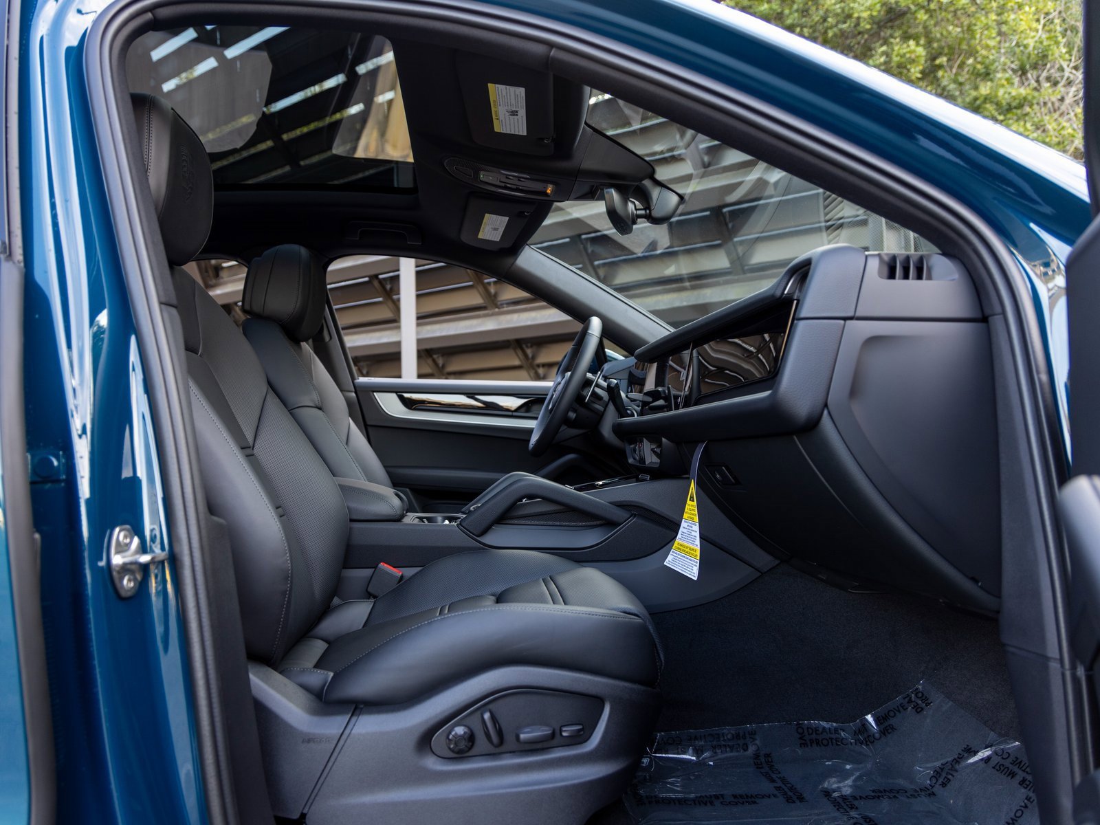 New 2026 Porsche Cayenne Coupe image 54