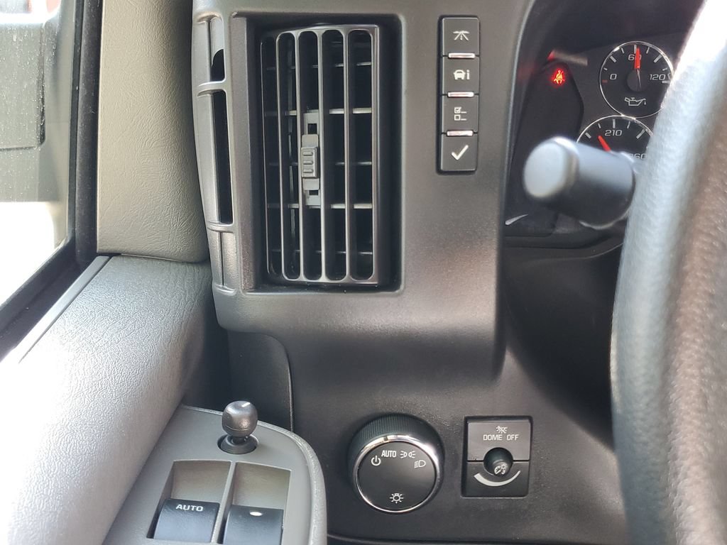 Used 2025 Chevrolet Express 2500 w/ Driver Convenience Package RWD image 19