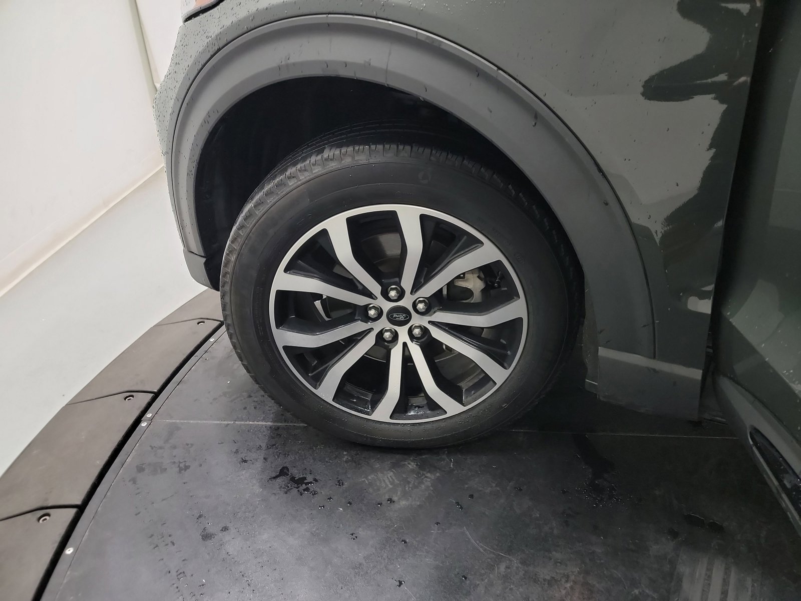 Used 2022 Ford Explorer ST image 30