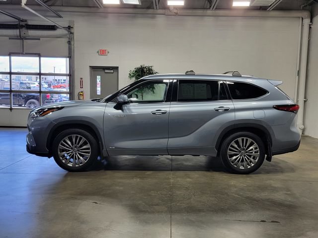 Used 2021 Toyota Highlander Platinum AWD/4WD image 8