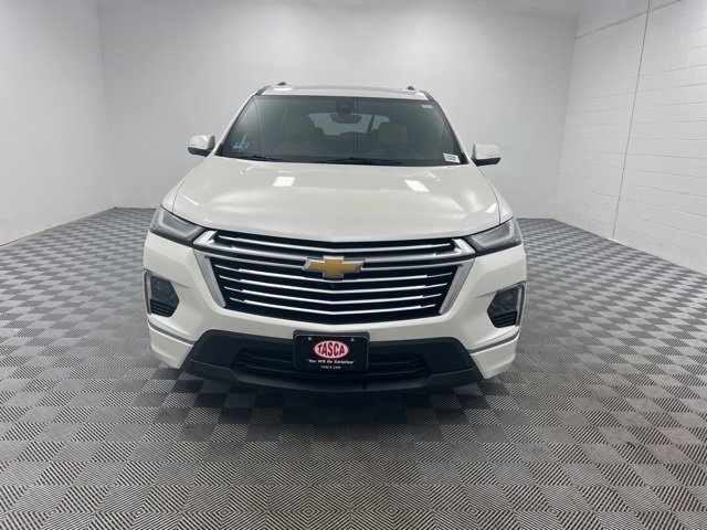 Used 2023 Chevrolet Traverse Premier image 3