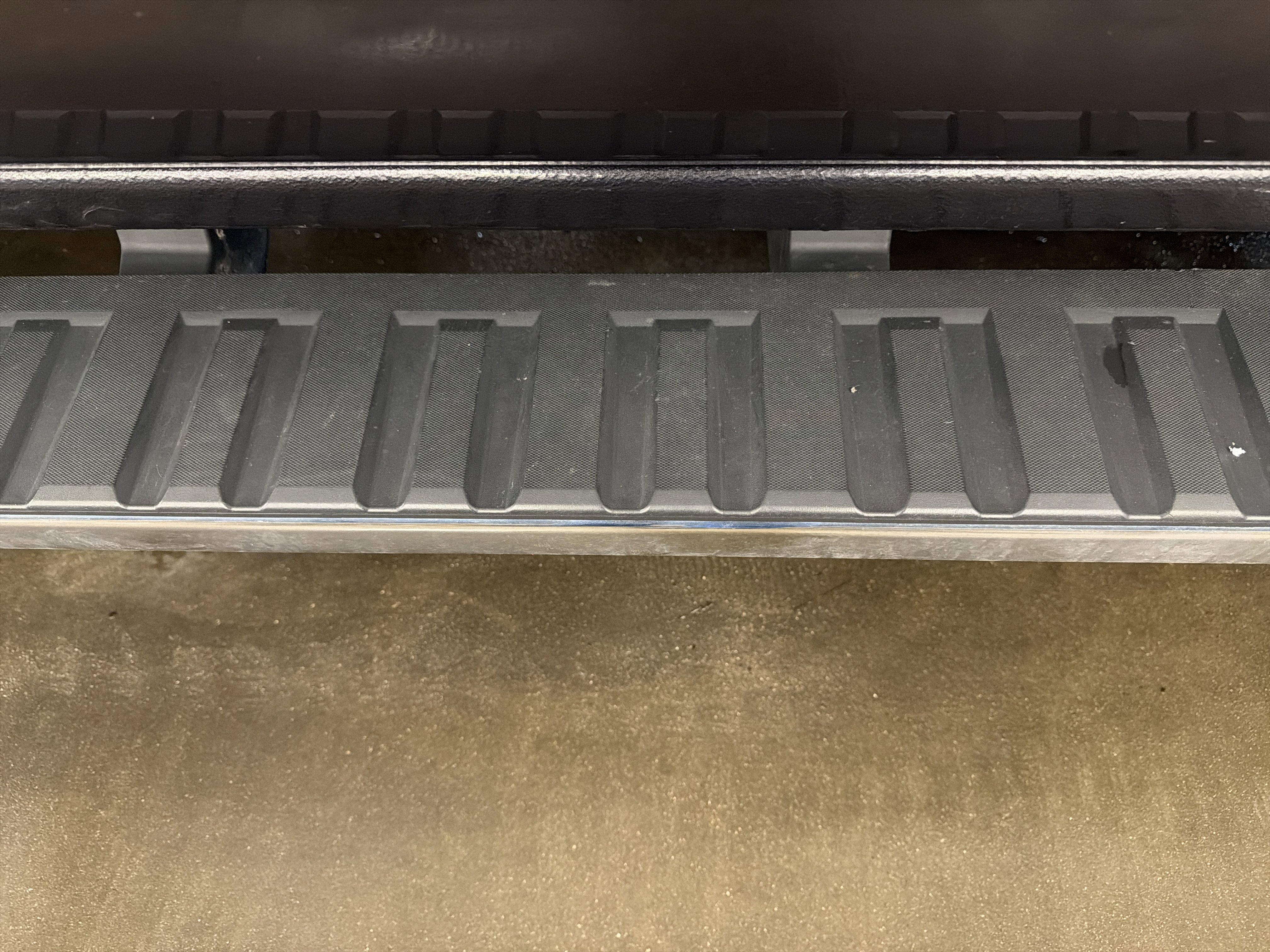 Used 2015 GMC Sierra 3500 Denali w/ Duramax Plus Package image 21