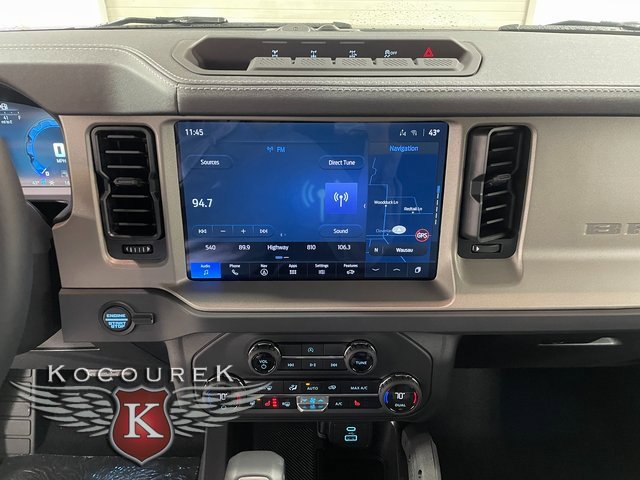 New 2025 Ford Bronco Outer Banks w/ Sasquatch Package image 16