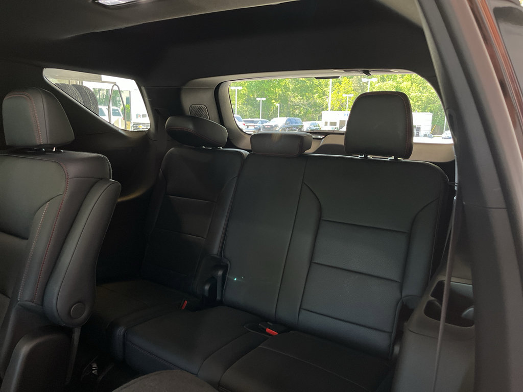 New 2026 Chevrolet Traverse Z71 w/ Enhanced Driving Package AWD/4WD image 16