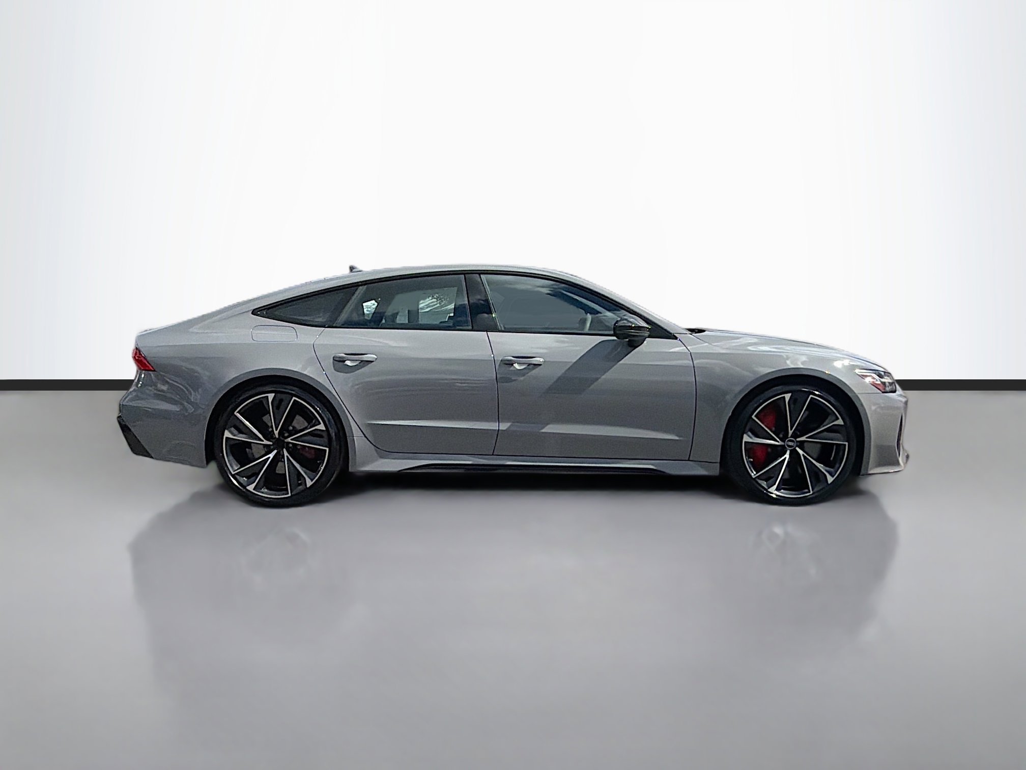 Used 2022 Audi RS 7 Sportback image 2