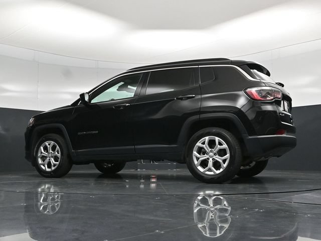 Certified 2024 Jeep Compass Latitude AWD/4WD image 59