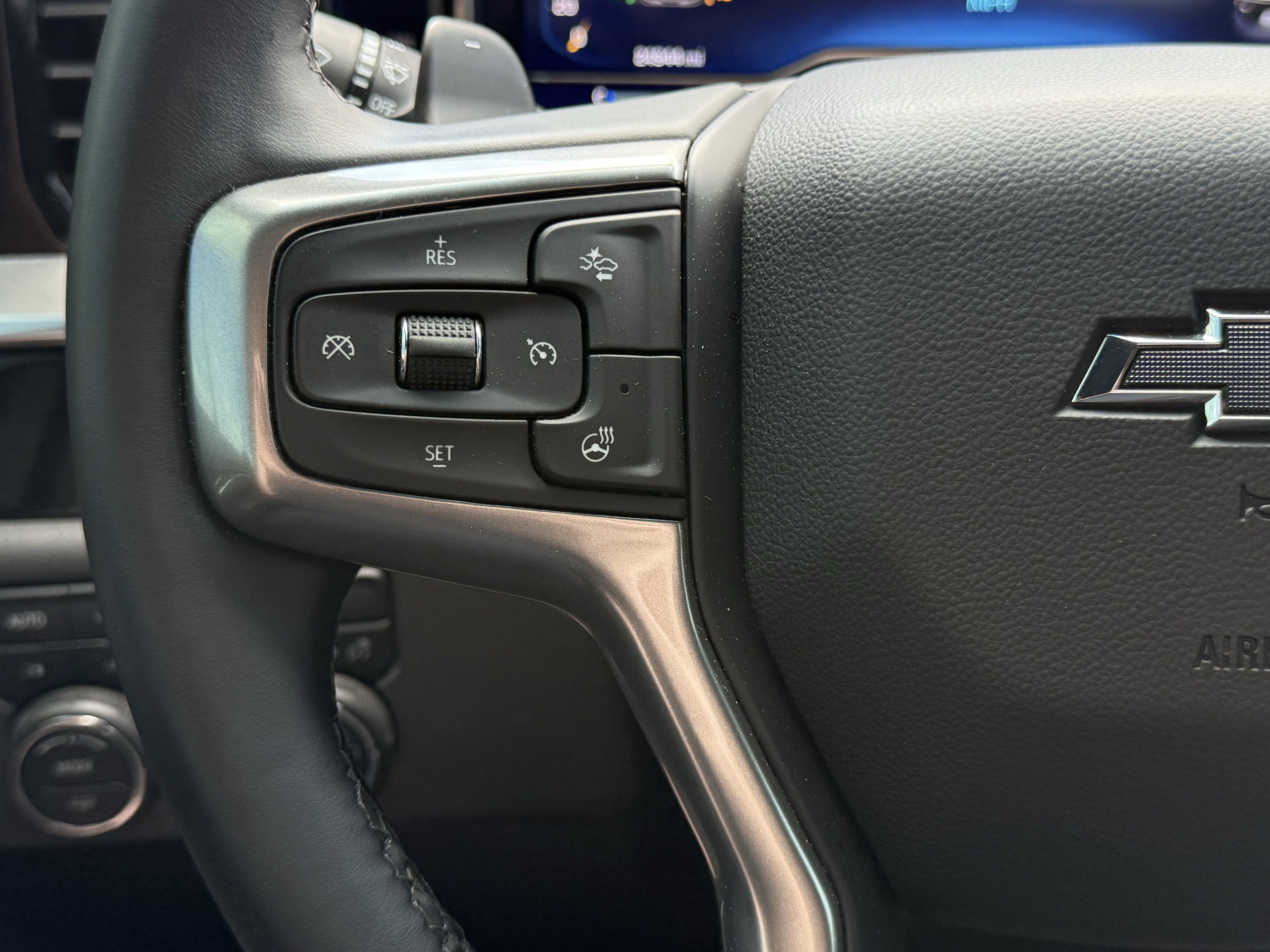 Used 2025 Chevrolet Silverado 1500 LT Trail Boss w/ Convenience Package II AWD/4WD image 17