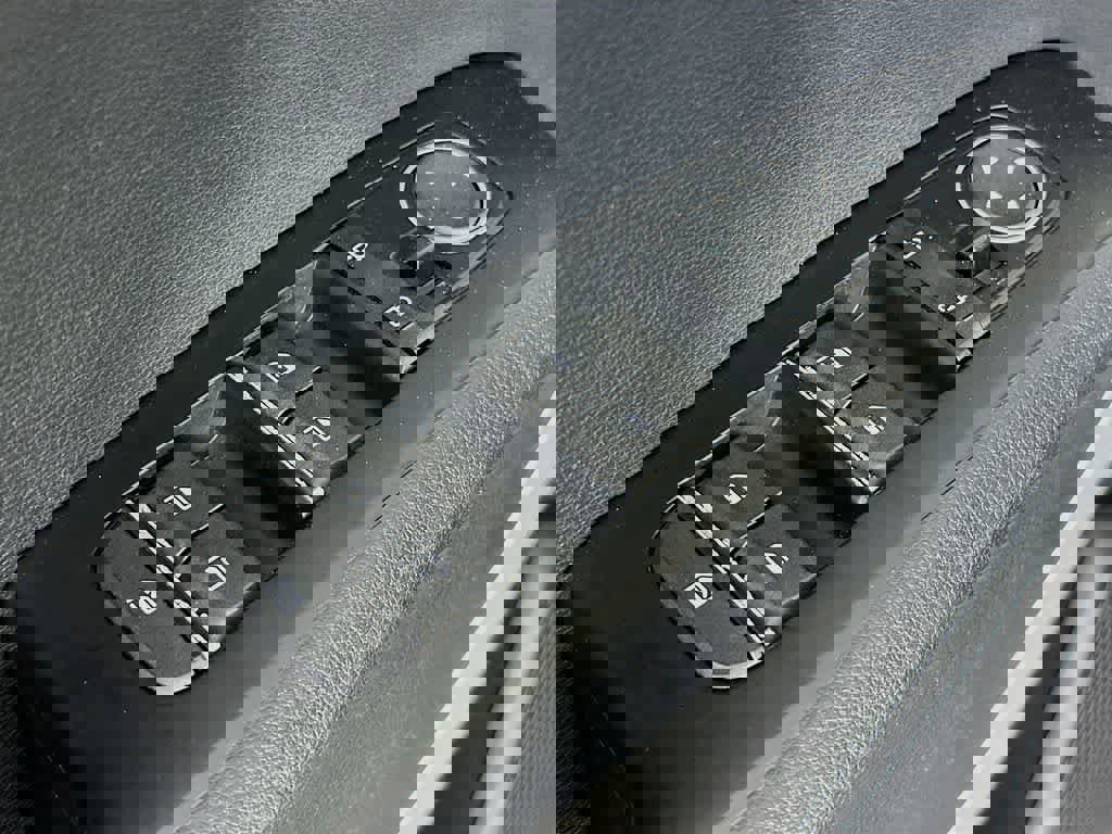 Used 2020 Kia Soul LX image 27