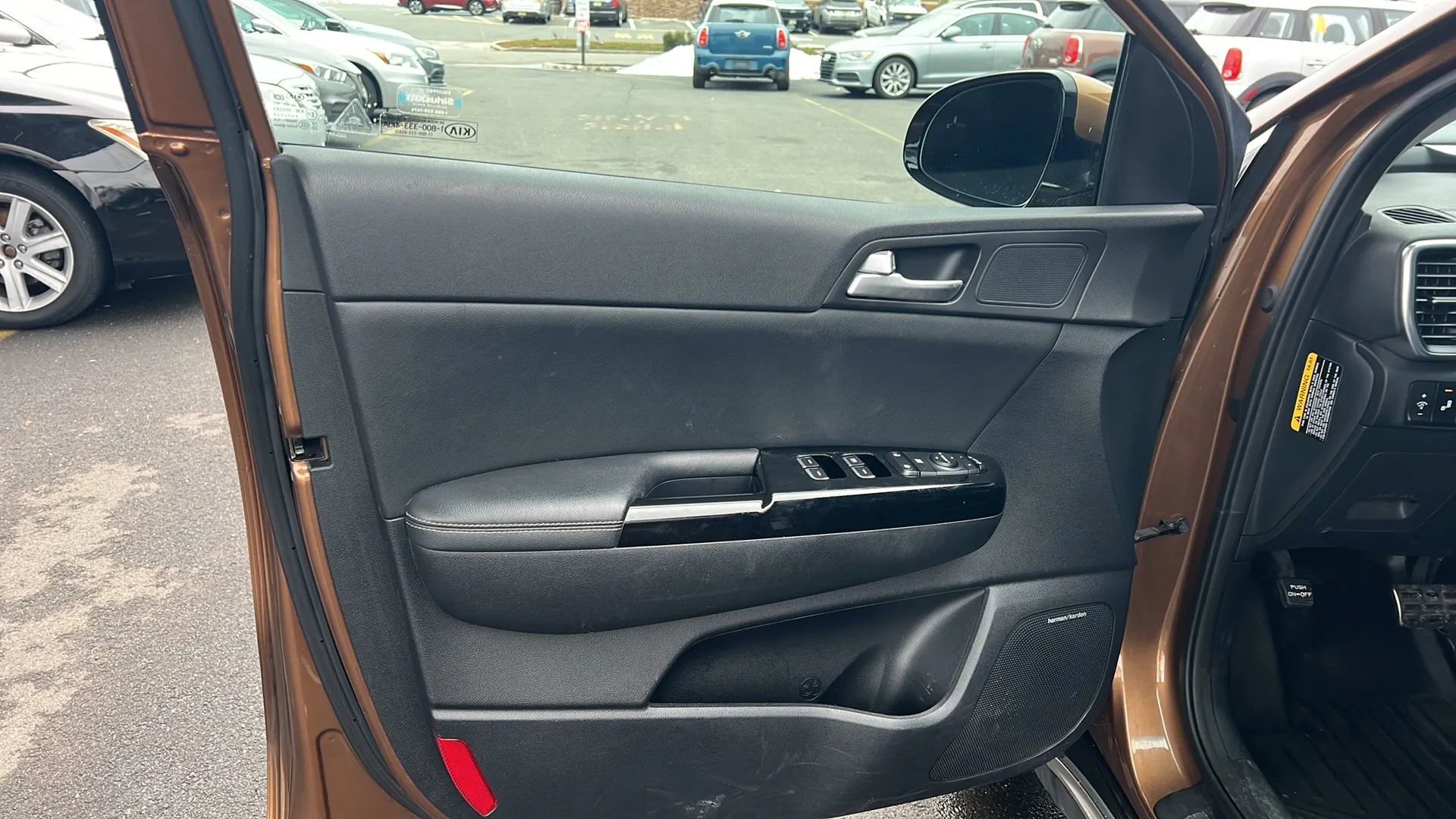 Used 2017 Kia Sportage SX image 40