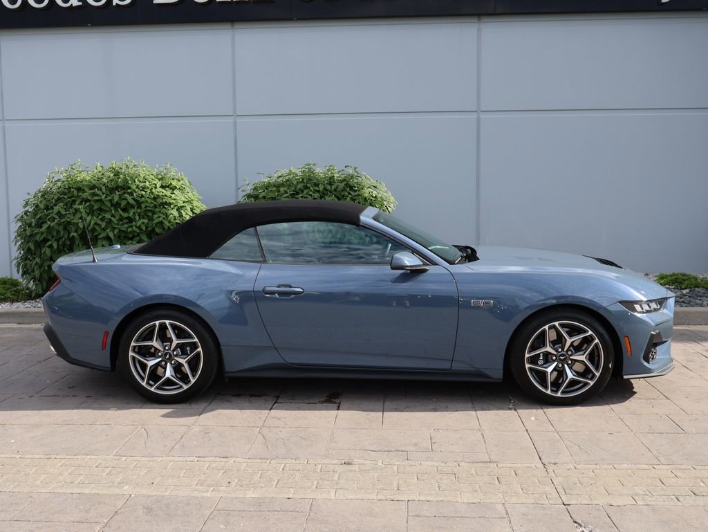 Used 2024 Ford Mustang GT Premium w/ GT Performance Package RWD image 5