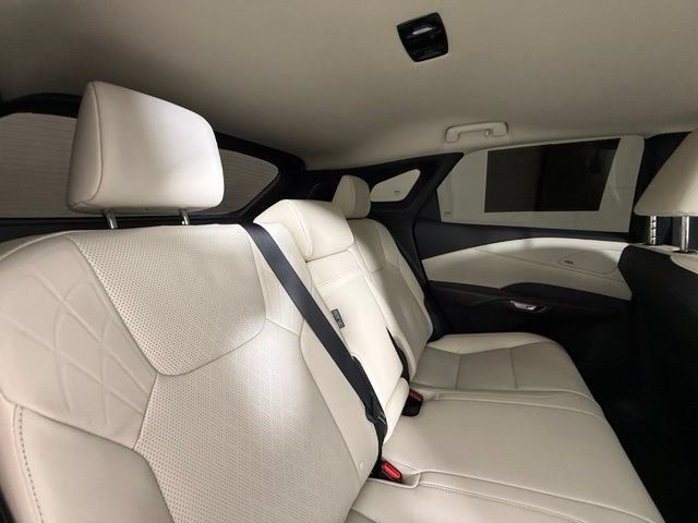 Used 2024 Lexus RX 350 w/ Accessory Package (Z1) AWD/4WD image 32
