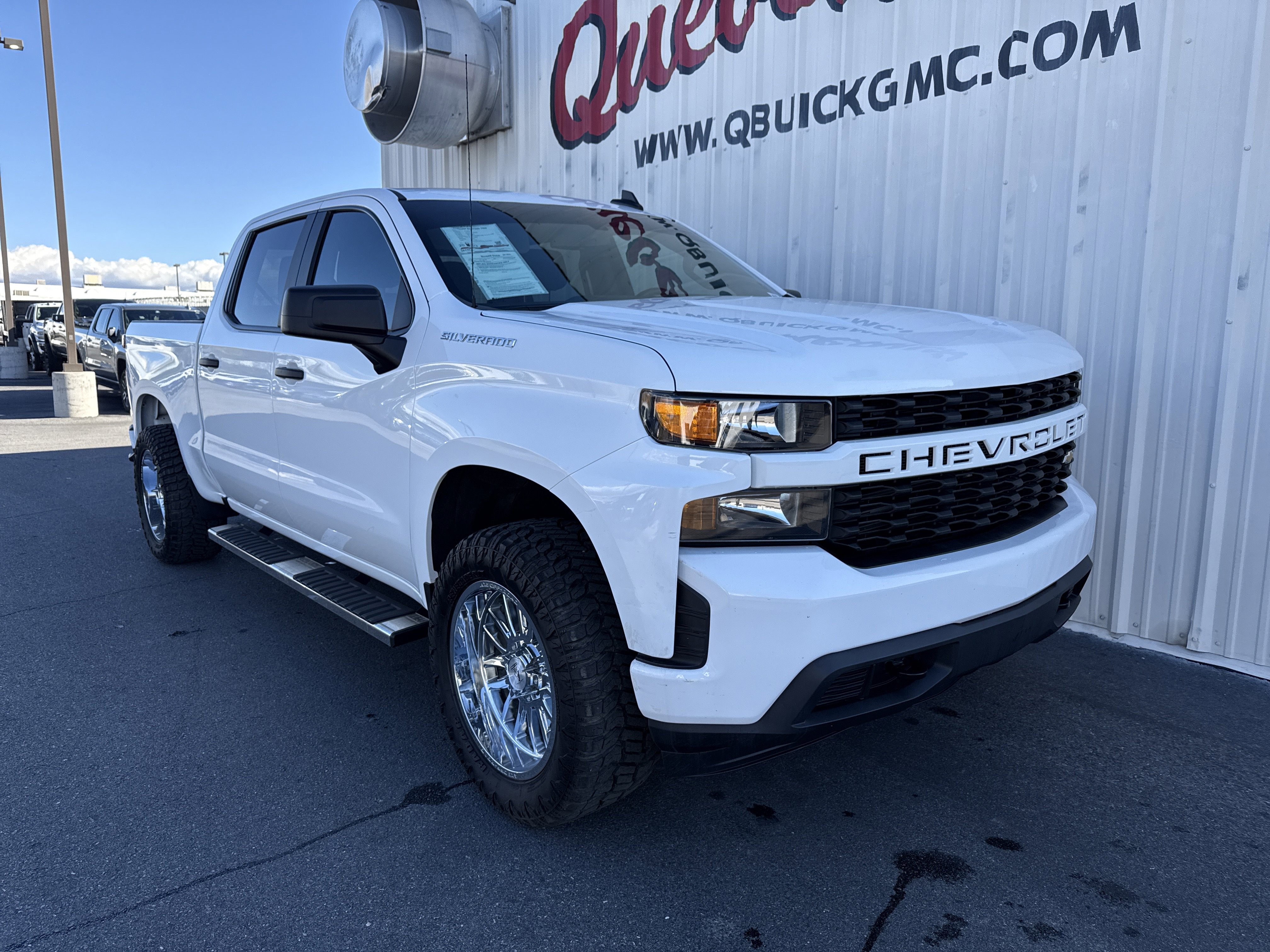 Used 2020 Chevrolet Silverado 1500 Custom w/ Custom Value Package image 39