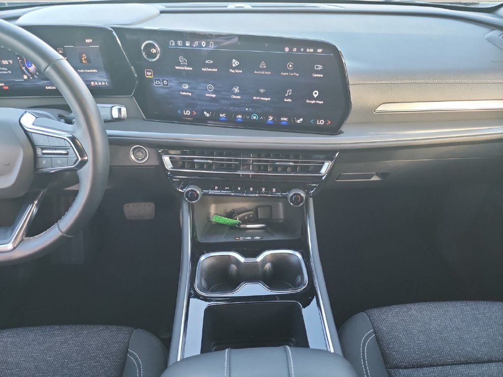 Used 2026 Chevrolet Traverse LT w/ Driver Confidence Package FWD image 15