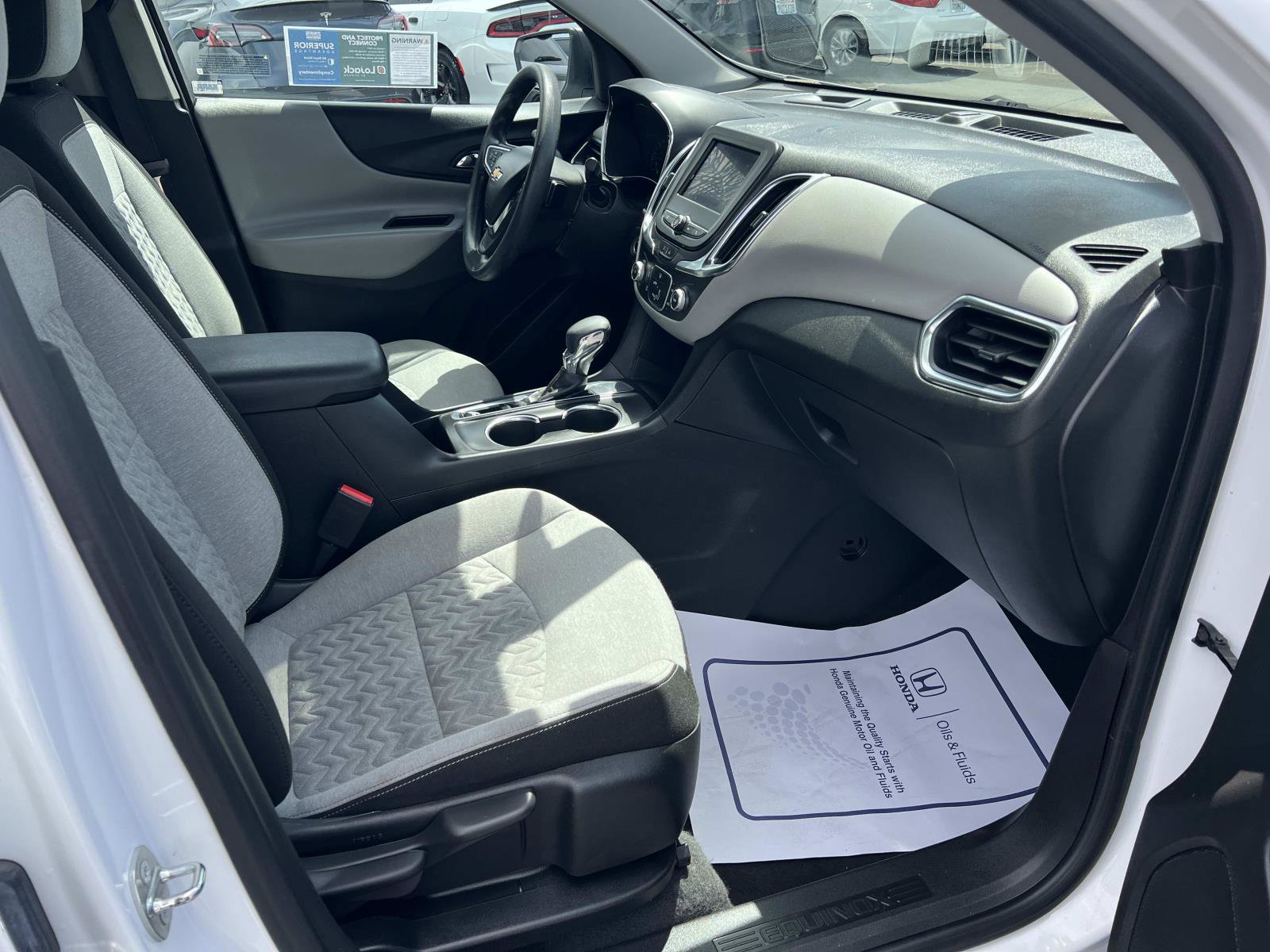 Used 2023 Chevrolet Equinox LS w/ LS Convenience Package FWD image 29