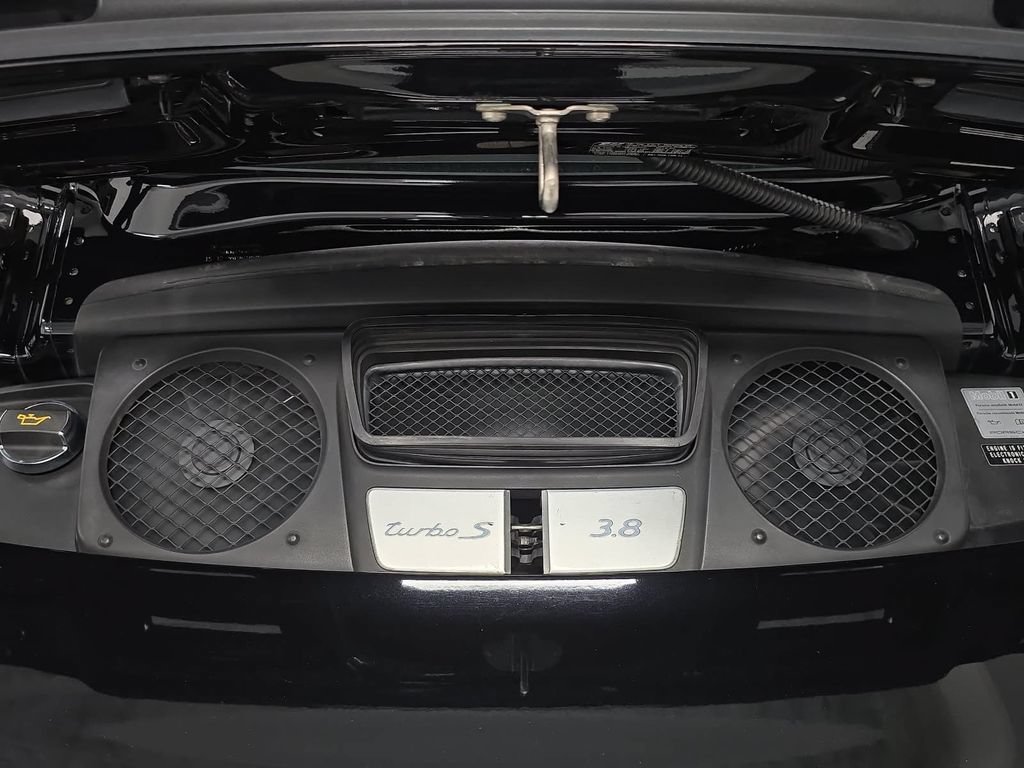 Certified 2015 Porsche 911 Turbo S AWD/4WD image 30