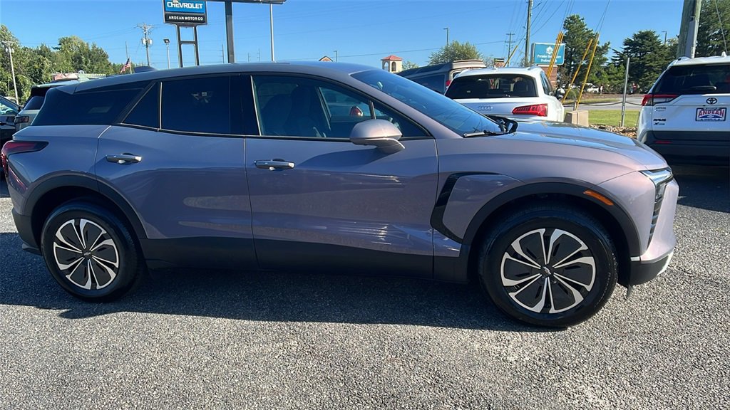 New 2026 Chevrolet Blazer EV LT image 4