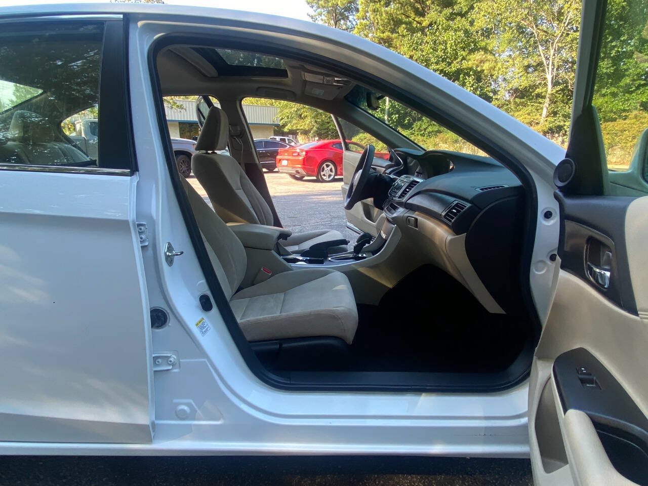 Used 2013 Honda Accord EX image 45