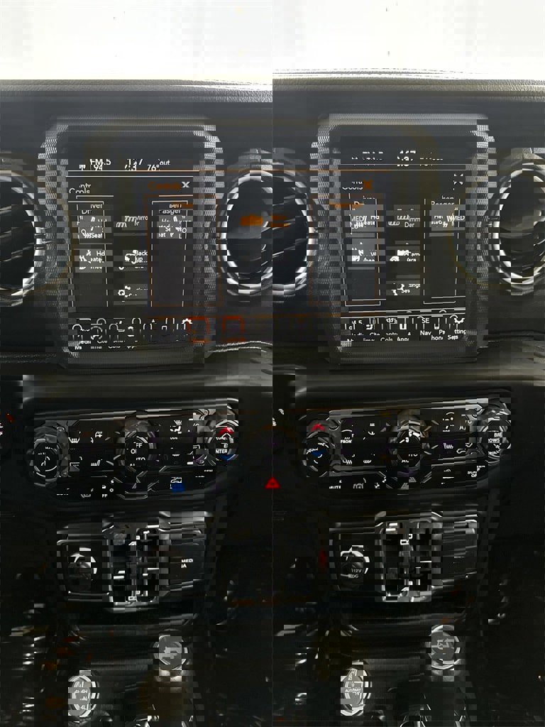 Used 2021 Jeep Wrangler Unlimited Sahara w/ Cold Weather Group image 42