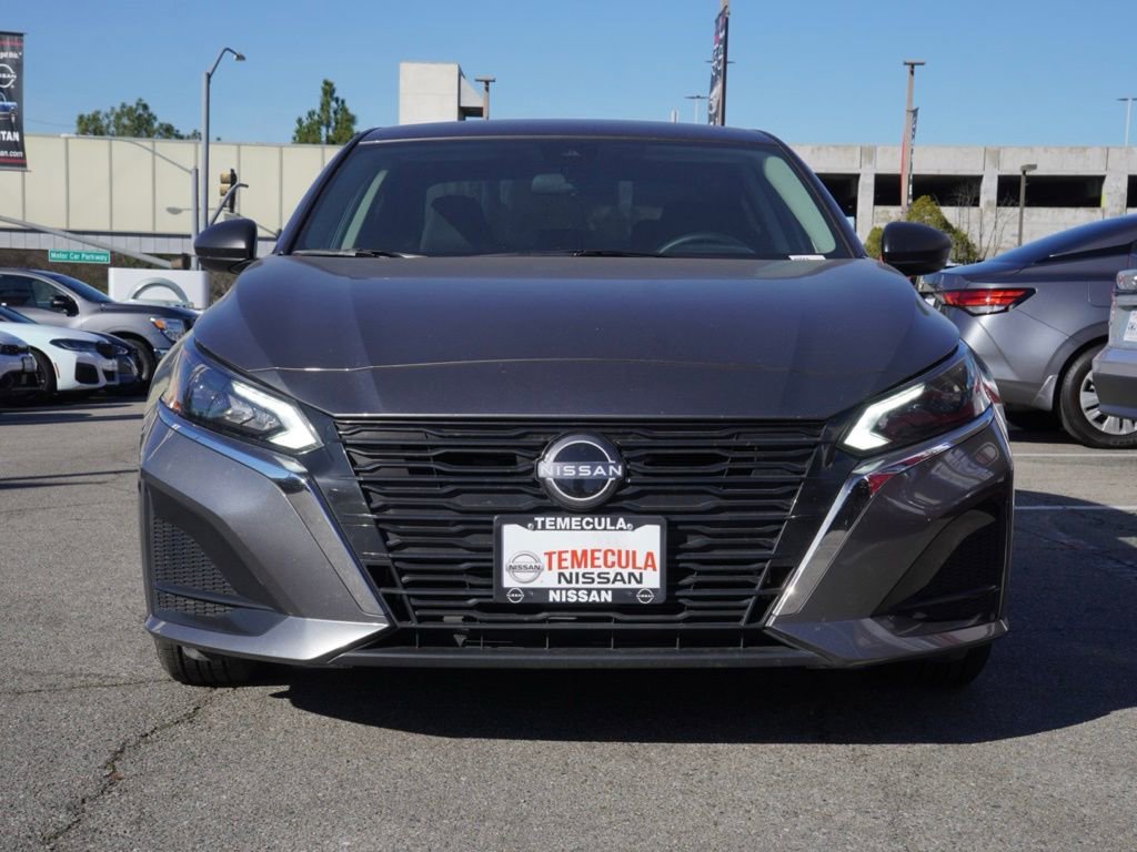 Certified 2025 Nissan Altima 2.5 S image 5