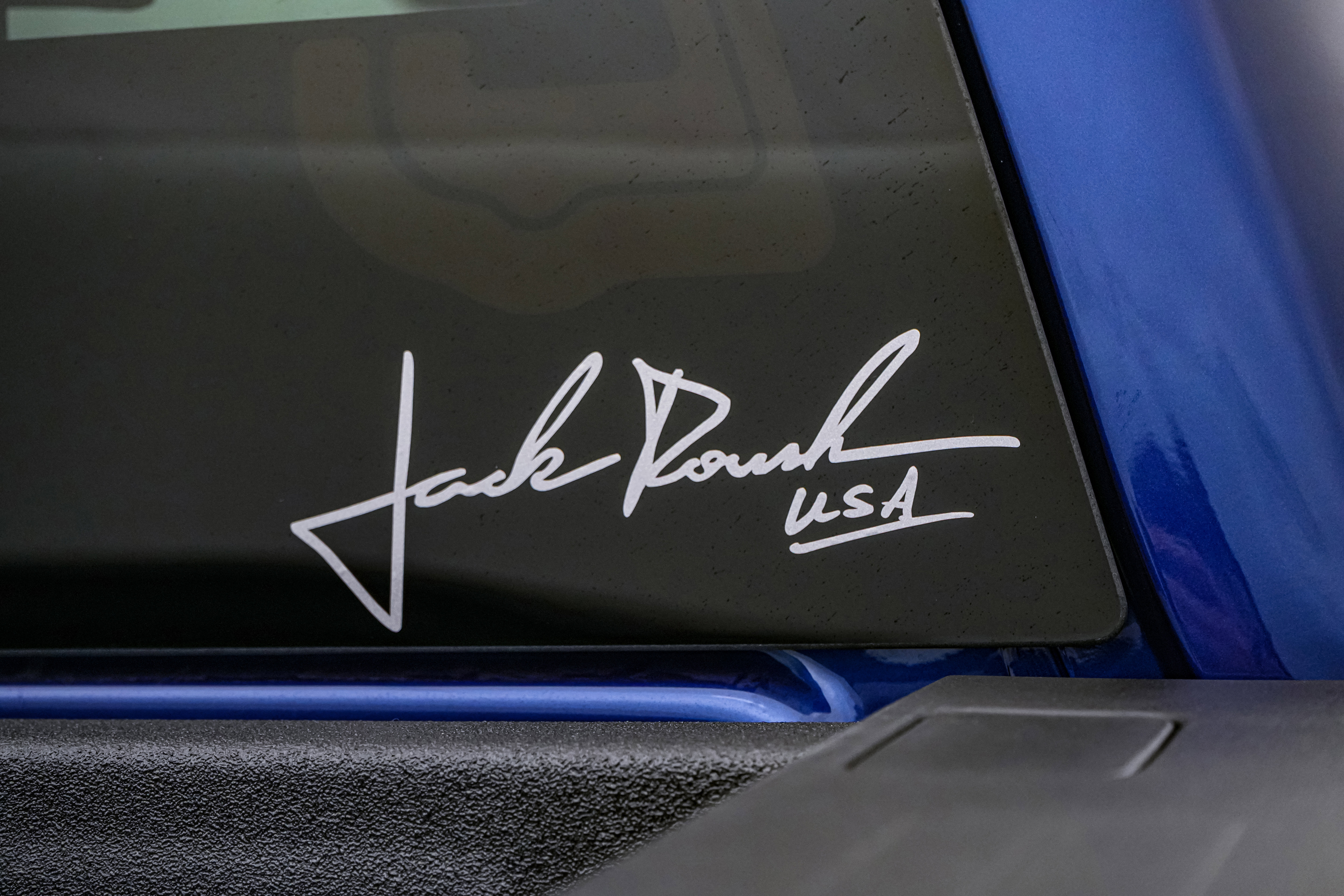 New 2026 Ford F250 Lariat w/ Black Appearance Package image 23