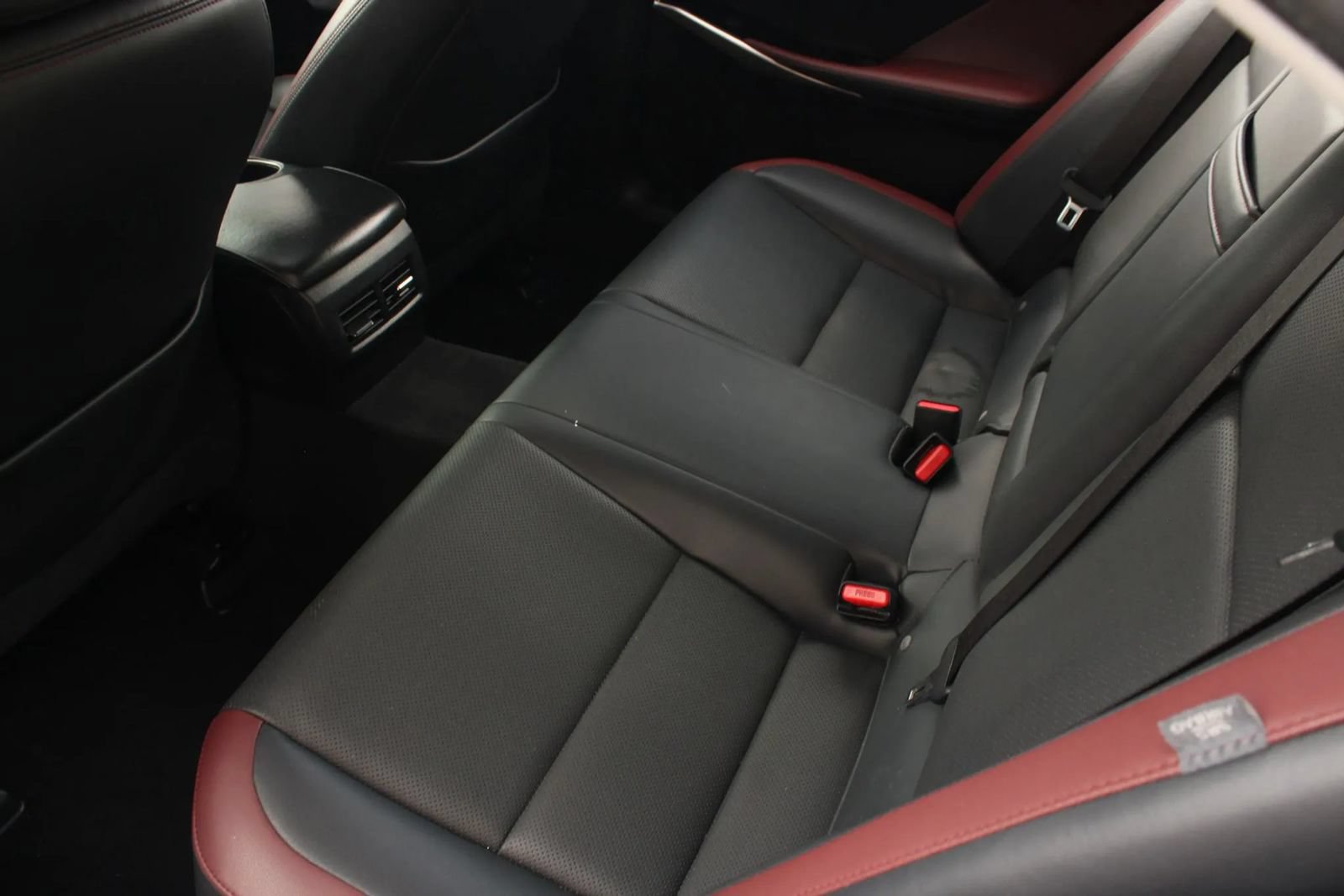 Used 2017 Lexus IS 200t RWD image 20