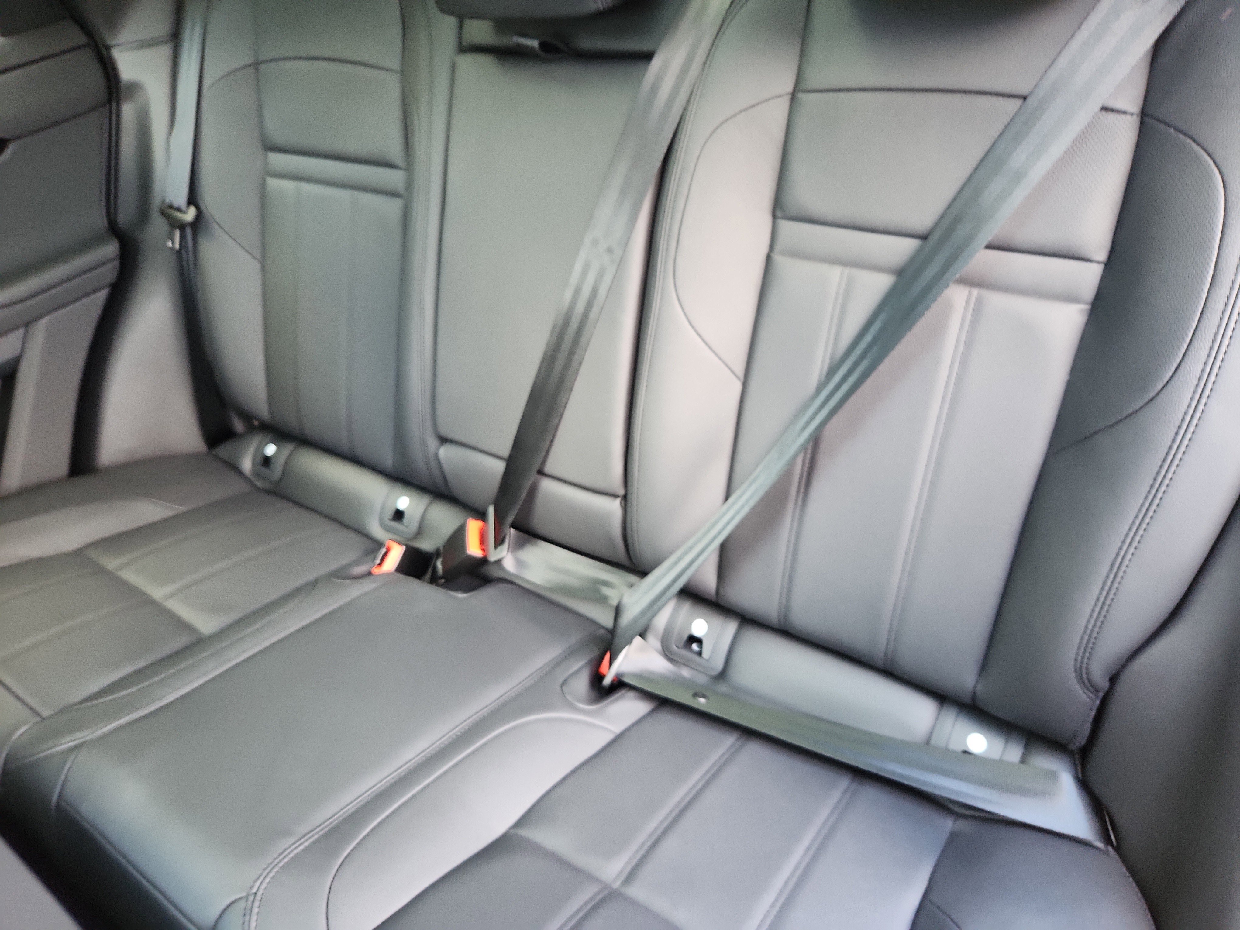 Used 2026 Land Rover Range Rover Evoque S image 25