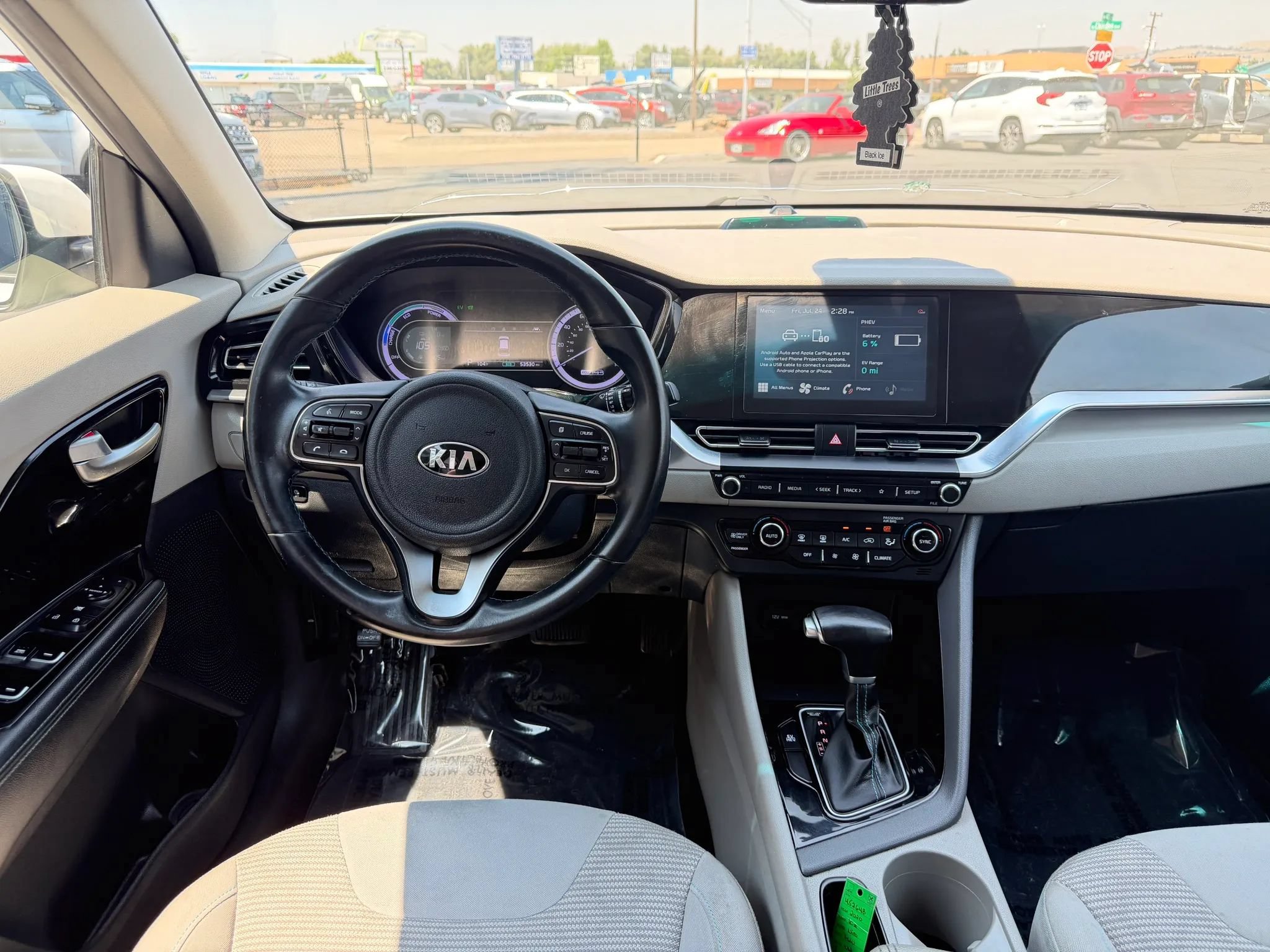Used 2020 Kia Niro LXS FWD image 21