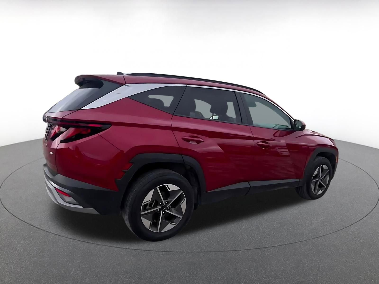 Used 2025 Hyundai Tucson SEL image 14