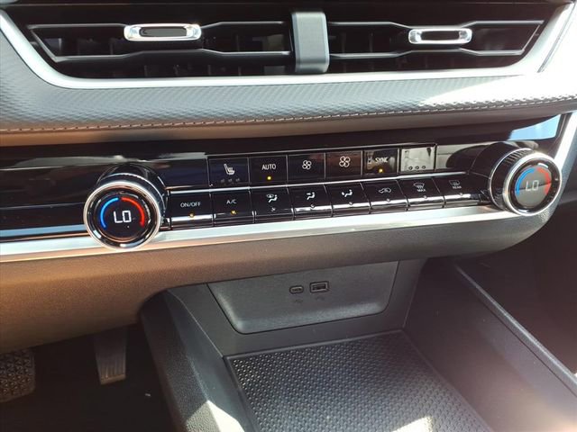 New 2026 Chevrolet Equinox LT w/ Convenience Package II image 31