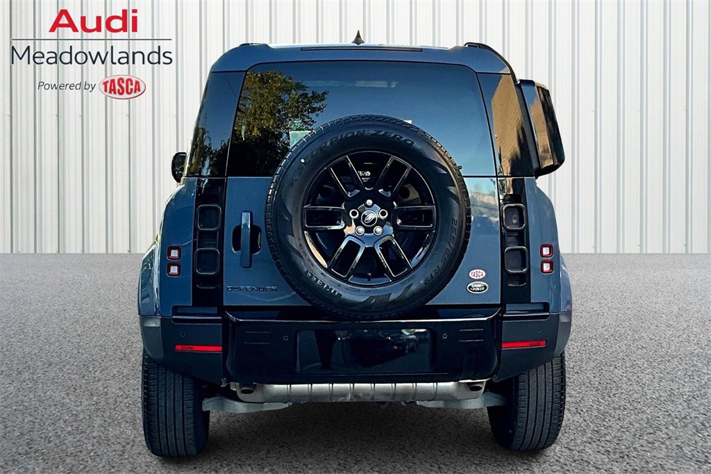 Used 2023 Land Rover Defender 110 S image 5