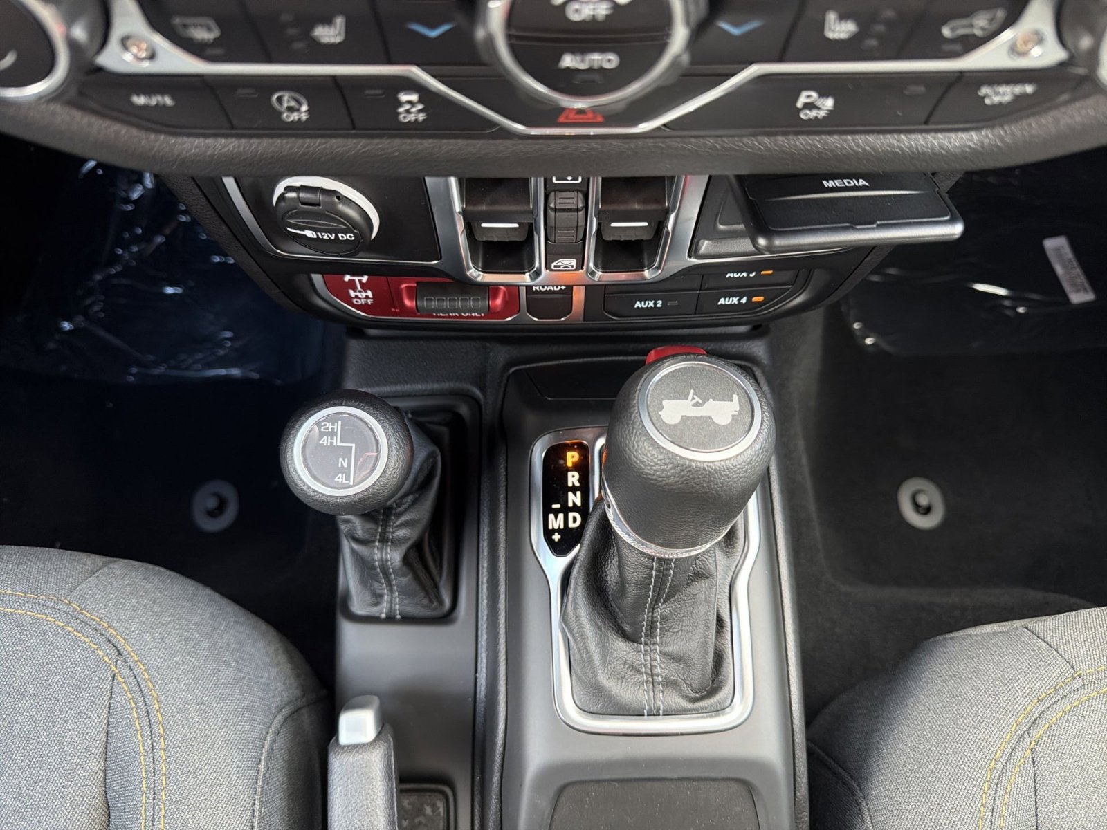 New 2025 Jeep Wrangler Willys image 21