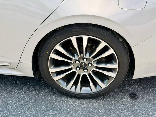 Used 2019 Lincoln Continental Select FWD image 31