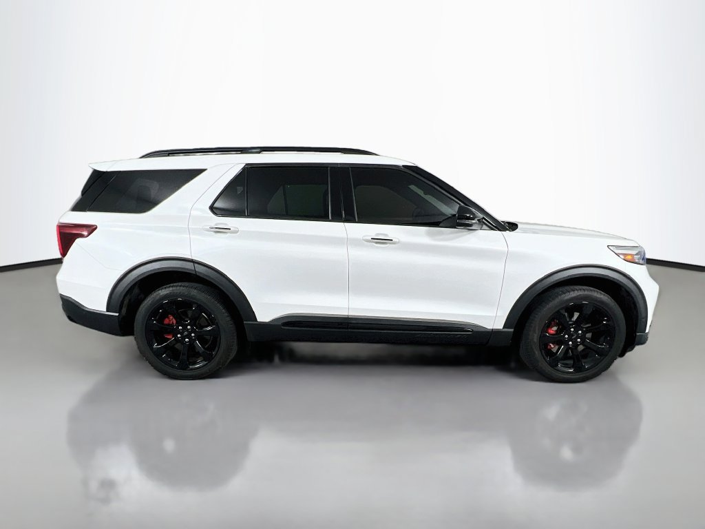 Certified 2022 Ford Explorer ST w/ Equipment Group 401A AWD/4WD image 8