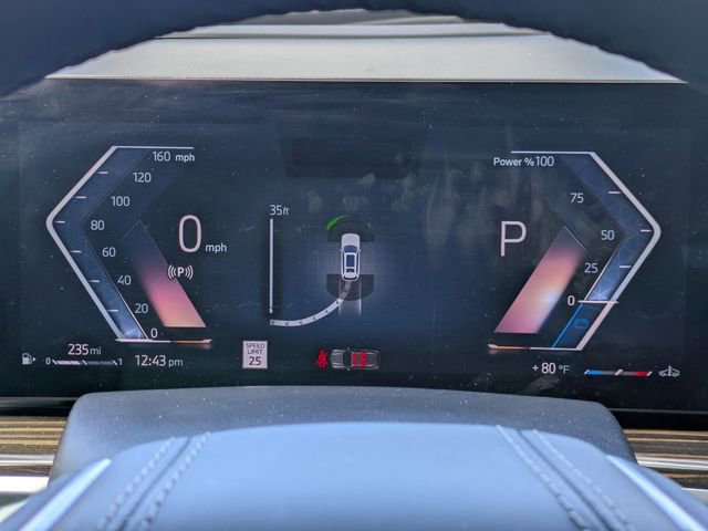 Used 2025 BMW X7 xDrive40i w/ Executive Package image 30
