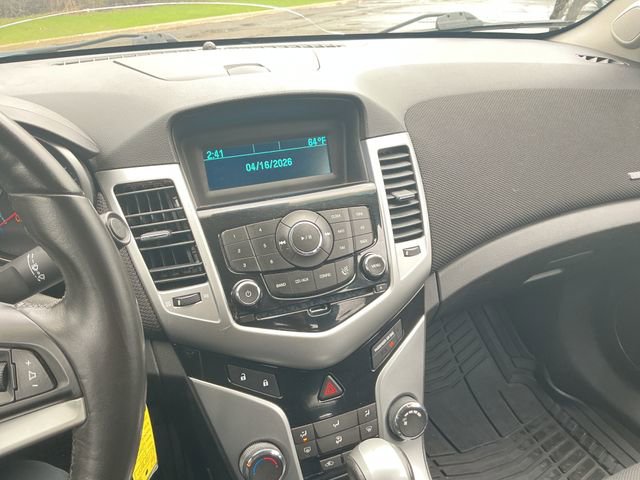 Used 2011 Chevrolet Cruze LT FWD image 15